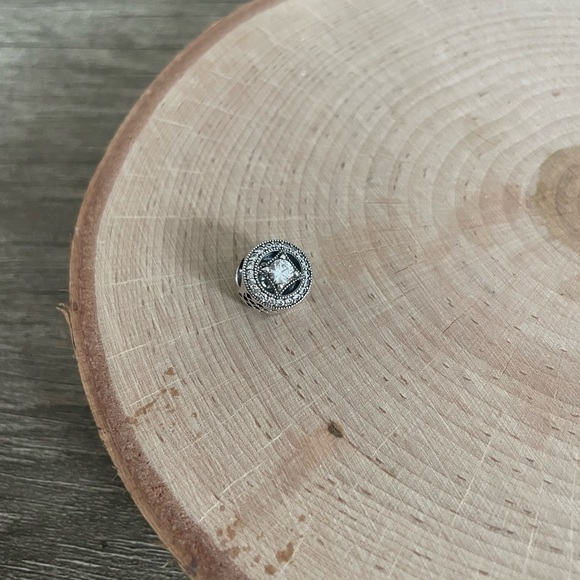 PANDORA VINTAGE ALLURE CHARM - Picture 2 of 4